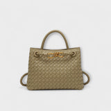 Nora – Pequeño bolso de mano trenzado para dama