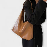 Daniela – Bolso de hombro de cuero