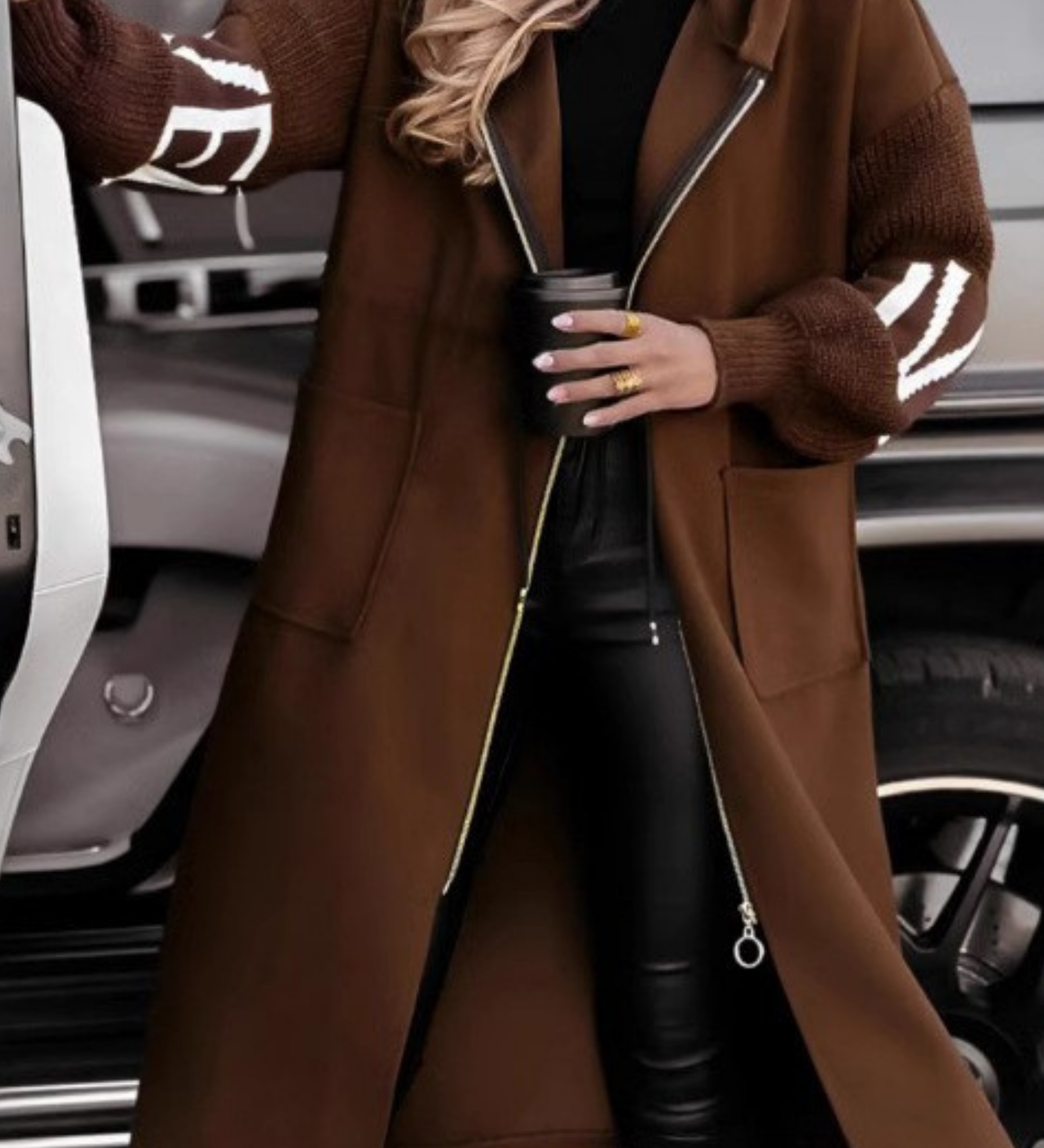 Elena | Chaqueta de mujer con mangas de punto y capucha